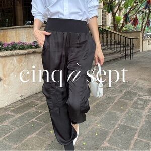 Cinq a Separate Casual Black Jogger L